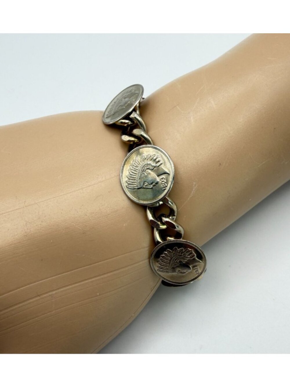 Vintage Indian Head Coin Bracelet Silver Tone Chain Novelty Token Jewelry - Picture 7 of 7